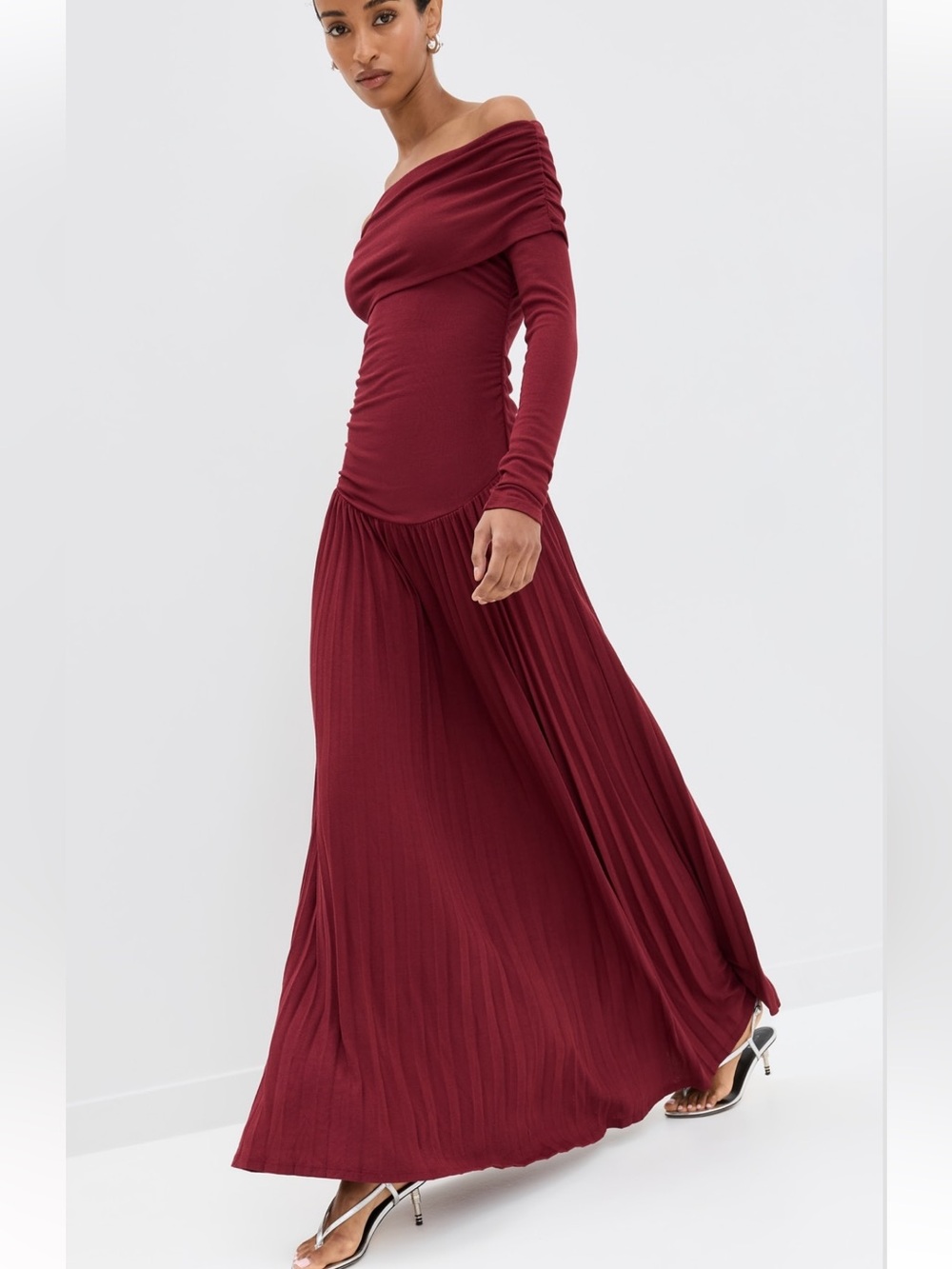 LIONESS Field of Dreams Long Sleeve Maxi Dress in Burgundy Red Knit Medium